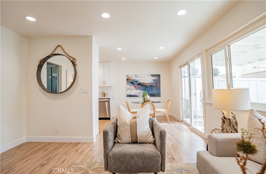 2961 South Sycamore A