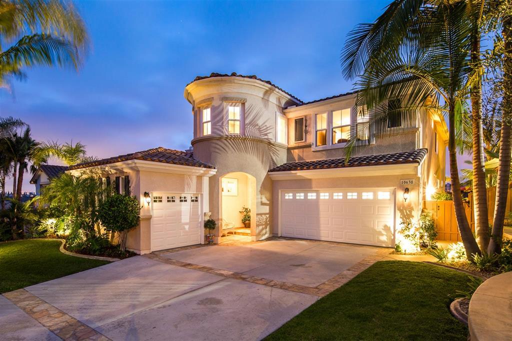 Gorgeous sweeping views of canyons & sunsets. Immaculate throughout, this home boasts open greatroom/kitchen, den, and office, all with views. 5 Large bedrooms with 4 full baths including one bedroom and full bath on first level. Master suite w/fireplace, balcony, huge master bath, all have stunning panoramic views. Private cul-de-sac street with no neighbors across the street or behind. Tropical front and back yards with lush landscaping and uplighting. Entertainers dream yard with waterfall pool/spa, Neighborhoods: Belmont Equipment: Dryer,Garage Door Opener,Pool/Spa/Equipment, Range/Oven, Washer Other Fees: 0 Sewer: Sewer Connected Topography: ,