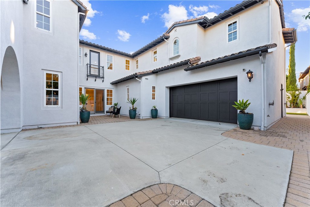 27301 Calle De La Rosa