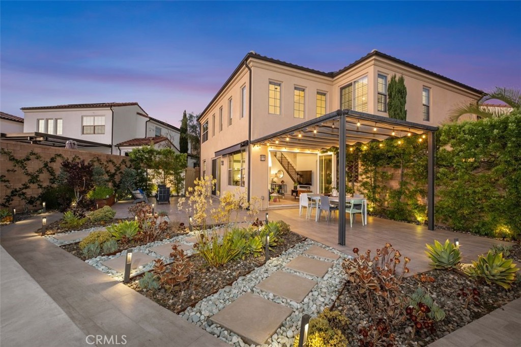 164 Falcon

                                                                             Irvine                                

                                    , CA - $2,361,000