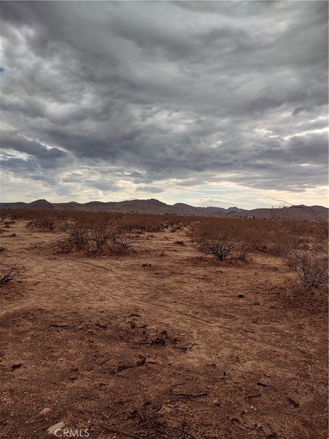 Photo of 0 Sunny slope Road, Landers, CA 92285 (MLS # EV21213355) Photo of 0 Sunny slope Road, Landers, CA 92285 (MLS # EV21213355)