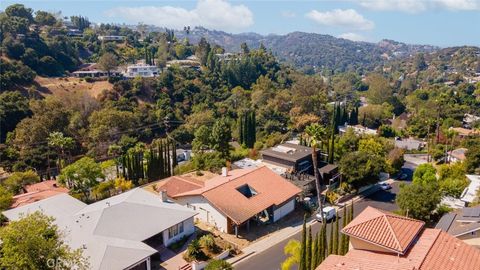 A home in Studio City