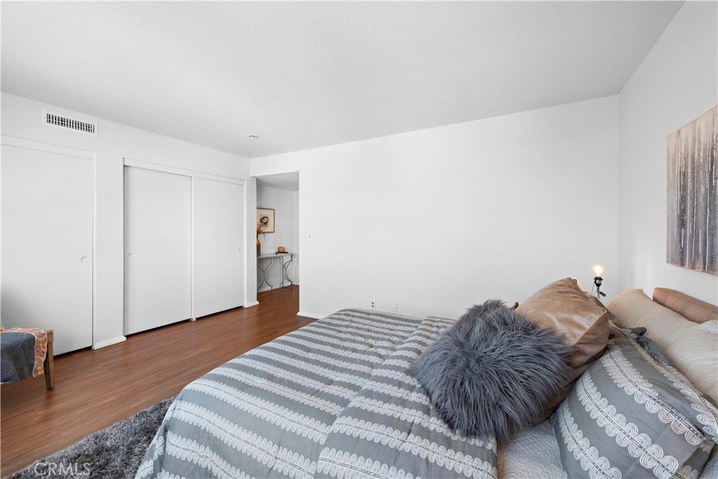 listing image 130721017145899738338