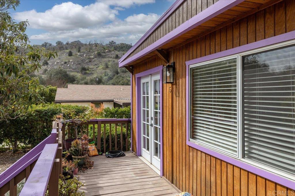 1299 Deer Springs Road 5
