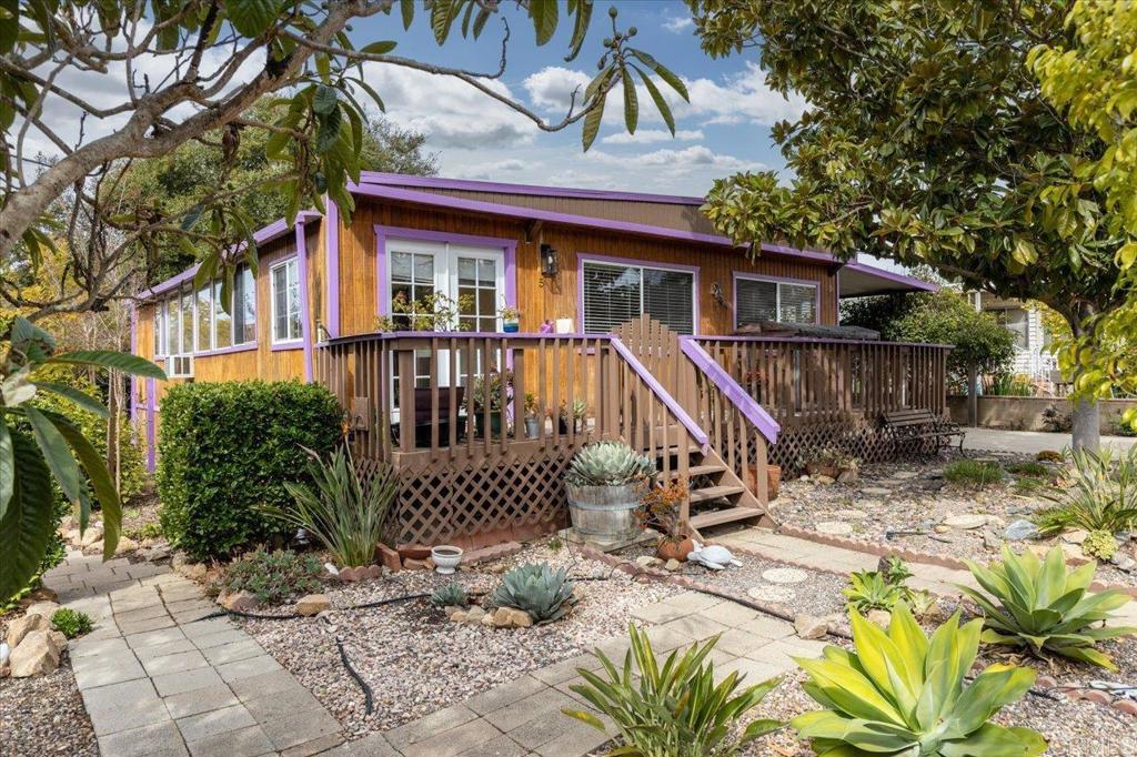 1299 Deer Springs Road 5