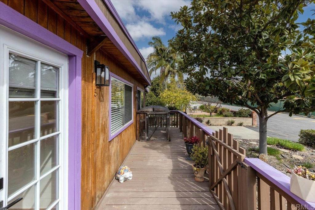 1299 Deer Springs Road 5