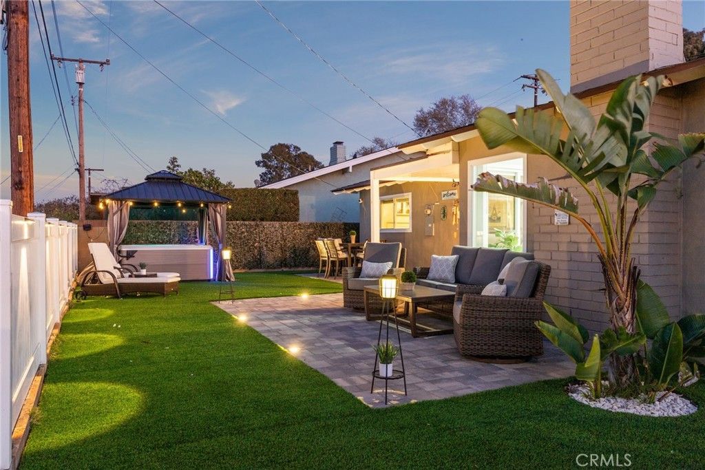 listing image 0