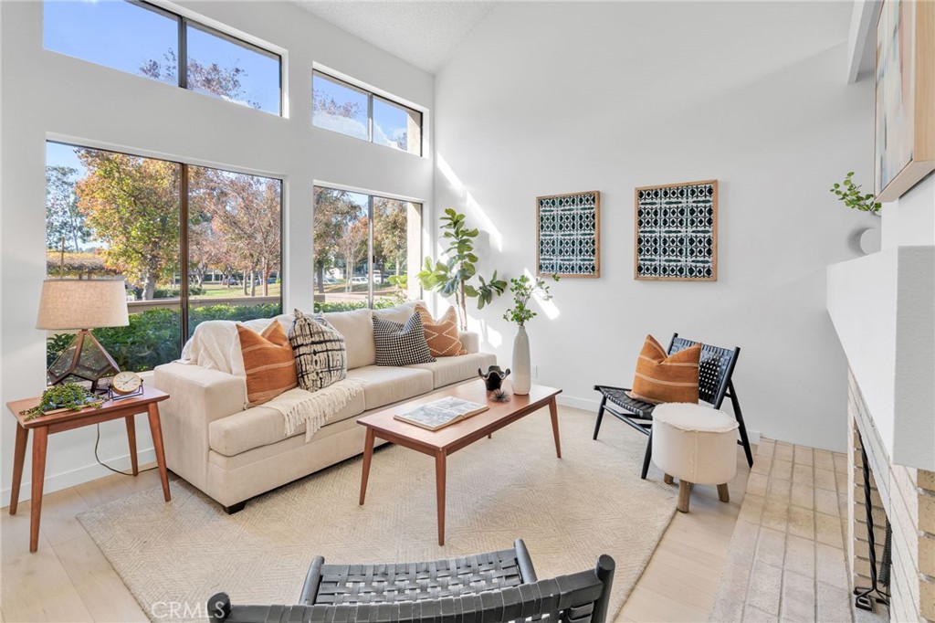 Chateaux (CT) - Residential