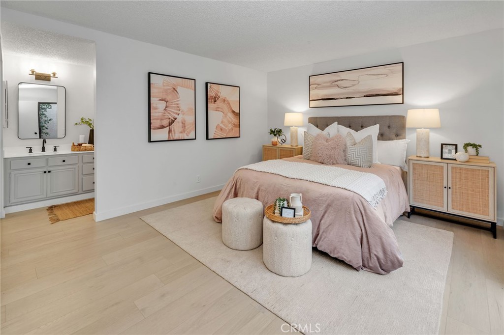 Chateaux (CT) - Residential