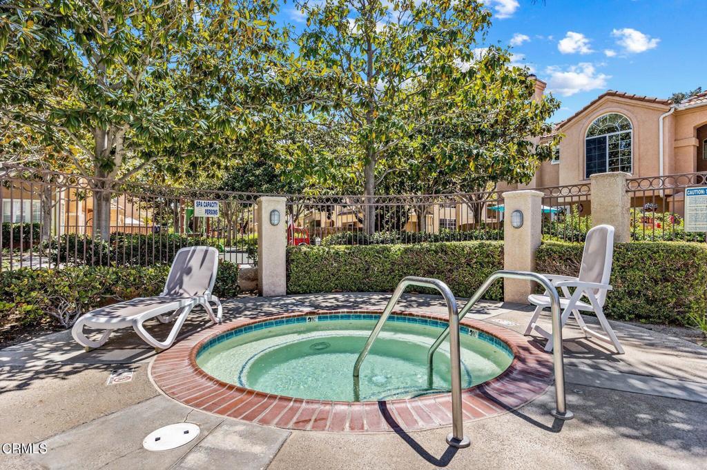 California Lighthouse 10 - 4810 - Residential