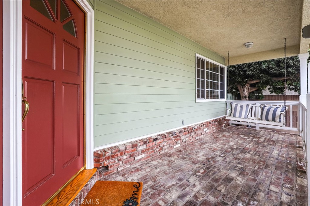 3682 La Colmena Way
