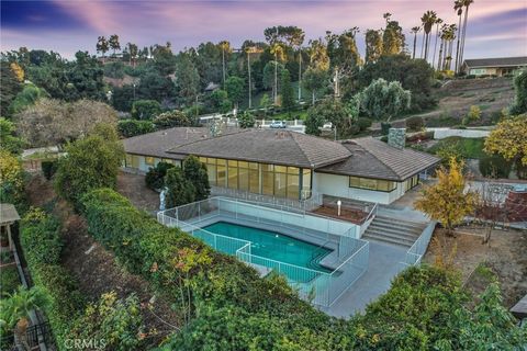2821 E Larkhill Drive West Covina CA 91791