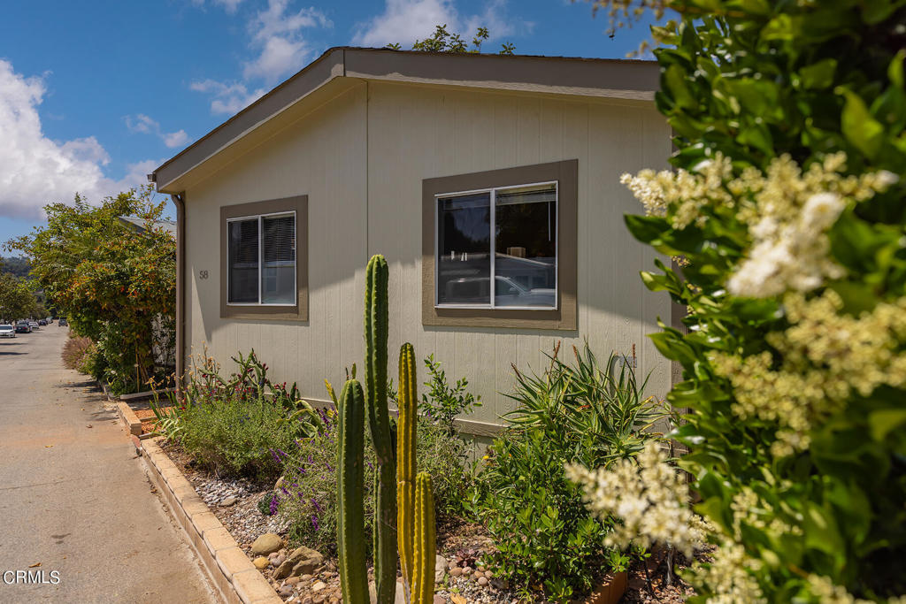 Photo 4 of 24 of 1075 Loma Drive 58 mobile home