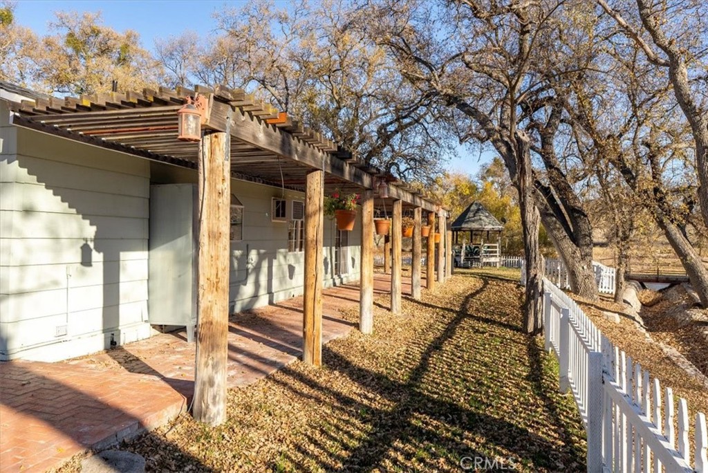 Creston(60) - Residential