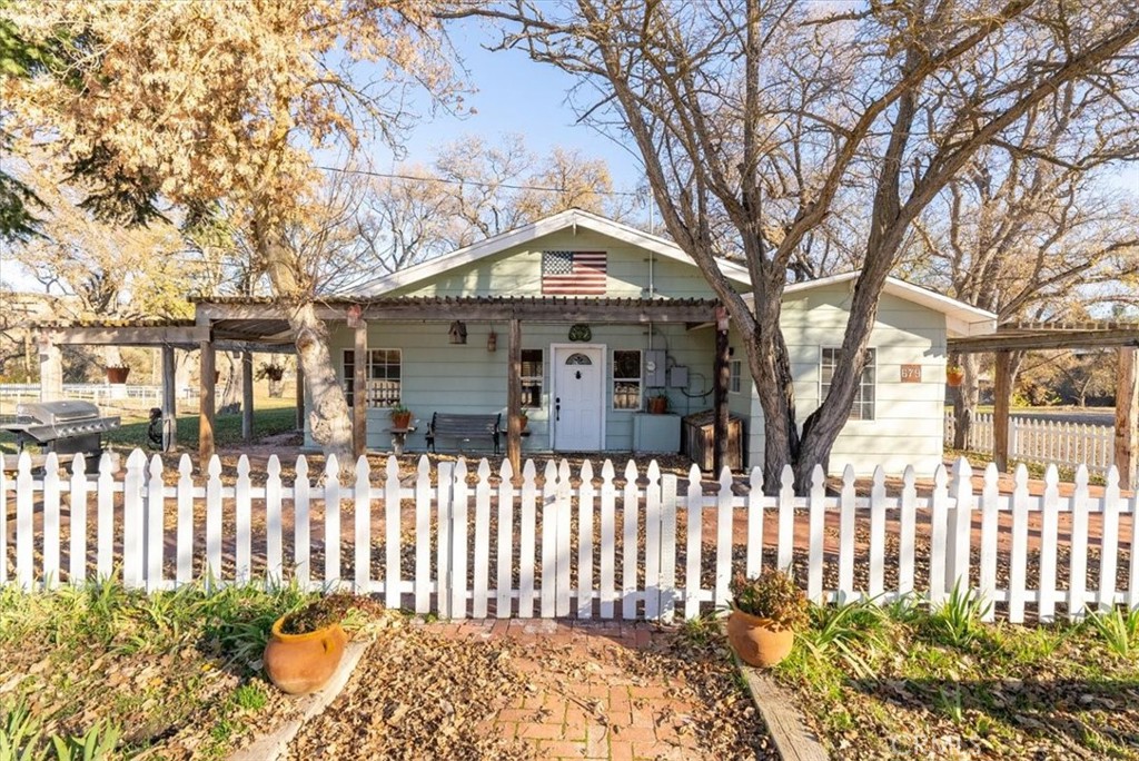 Creston(60) - Residential