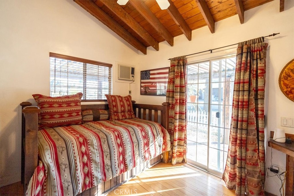 Creston(60) - Residential