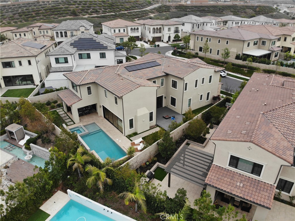 Altair - Residential Lease