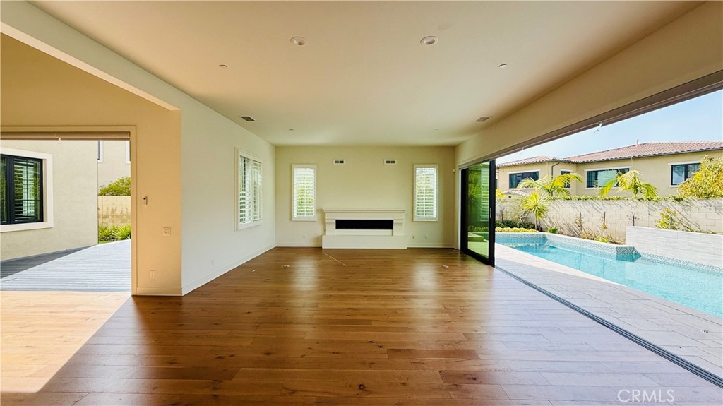 Altair - Residential Lease