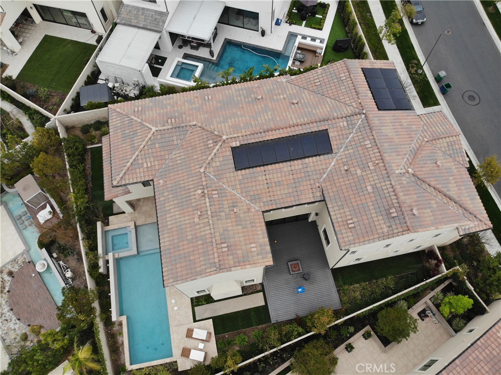 Altair - Residential Lease