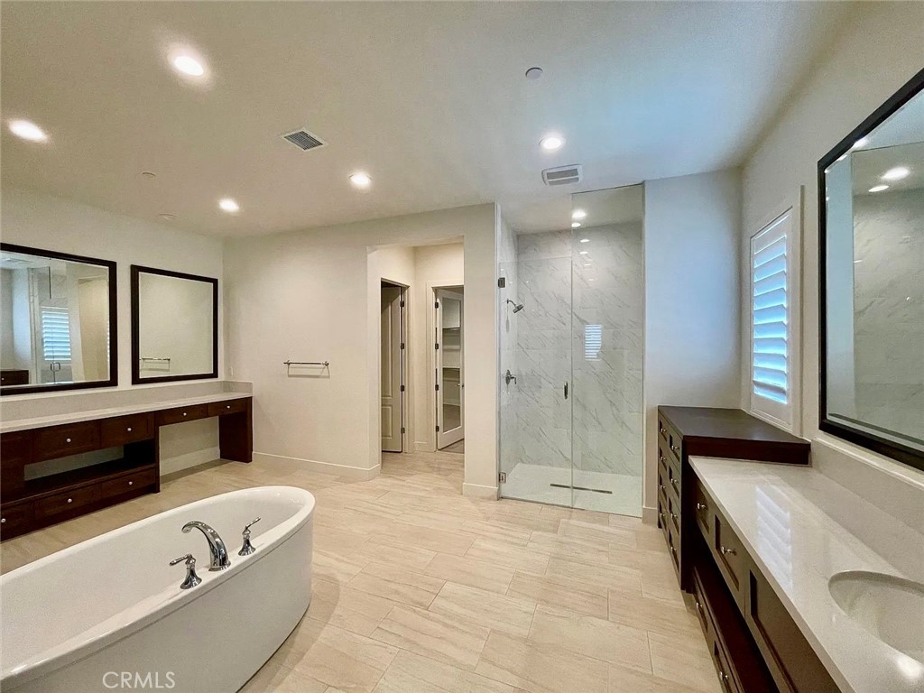 Altair - Residential Lease