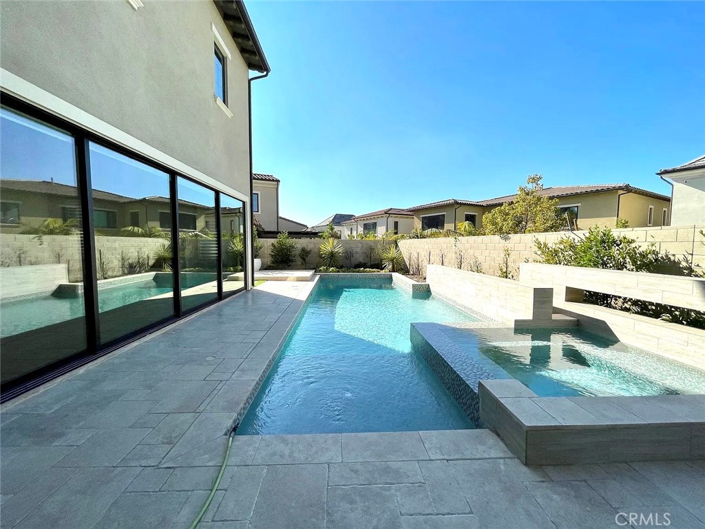 Altair - Residential Lease