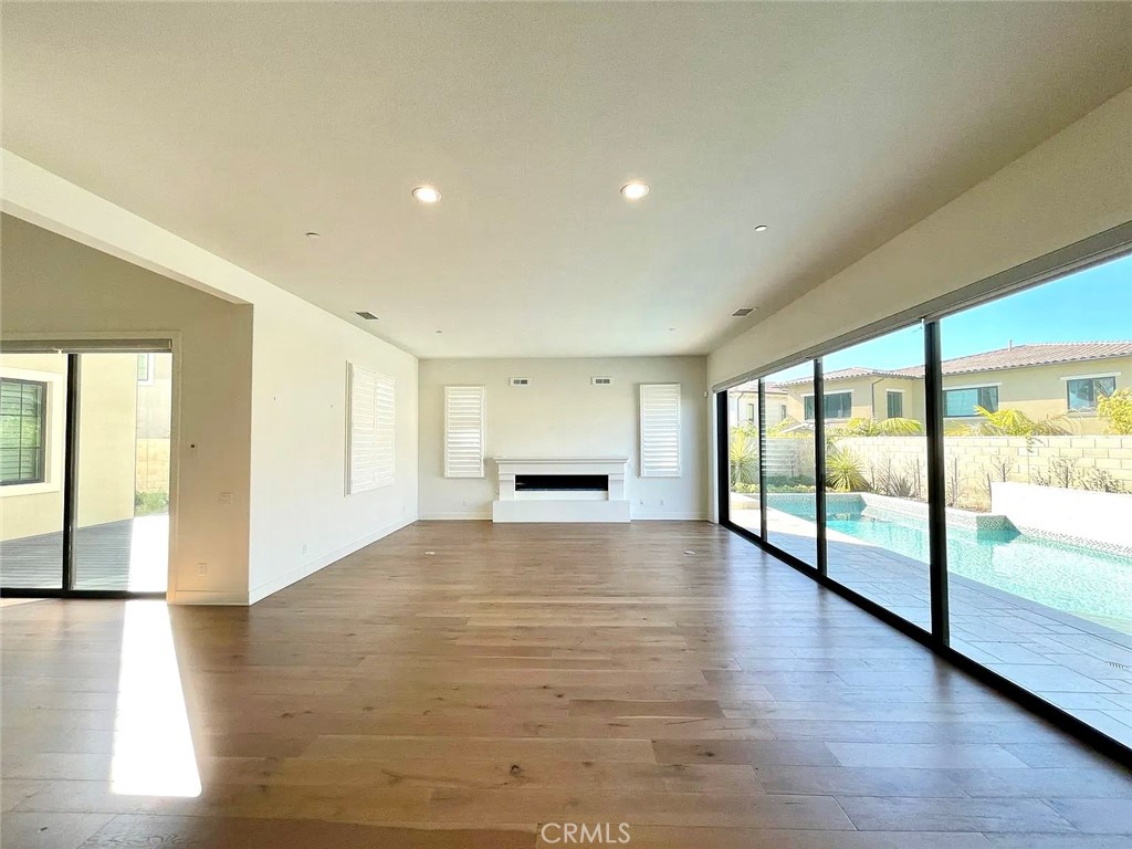 Altair - Residential Lease