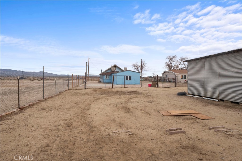 Photo 41 of 48 of 9668 W Rosamond Boulevard house