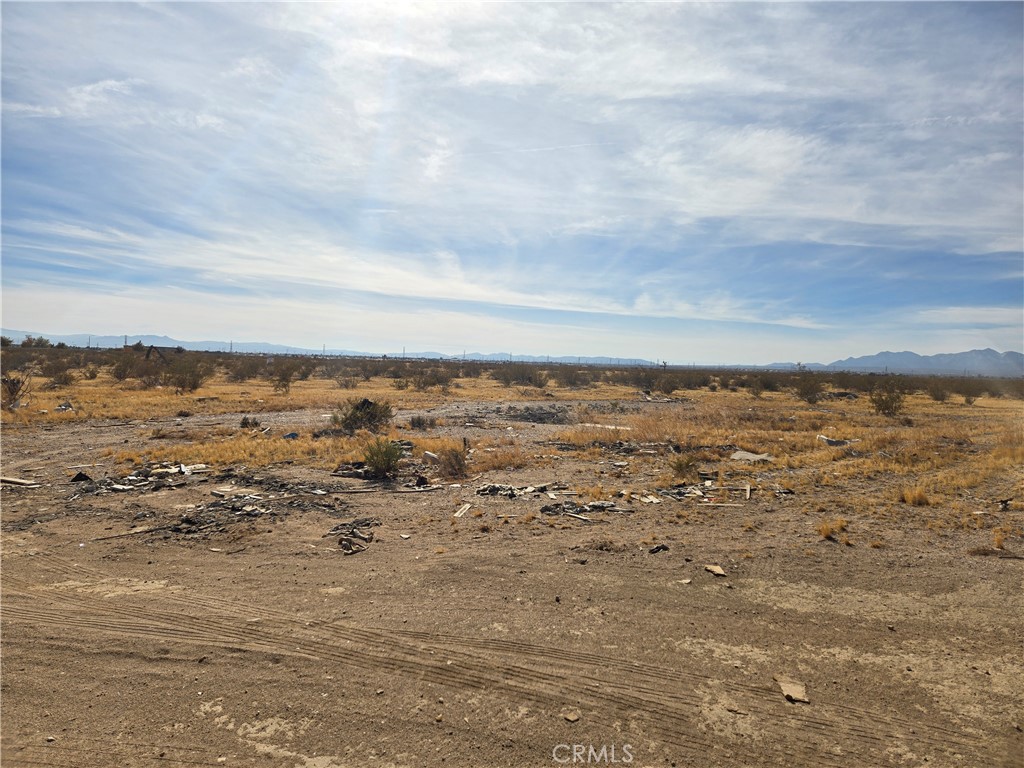 10-acre parcel close to commercial and industrial development off of Mojave Drive. Property is zoned IPD (Industrial Planned Development Zone) which is ideal for warehouses, distribution centers, automotive repair shops, recycling facilities, etc. Property is off paved road with utilities nearby. It has close proximity to Southern California Logistics Airport (SCLA) which is home to world-class companies such as Boeing, General Atomics, International Aerospace Coatings, and General Electric that specialize in a variety of aerospace services. Sale includes APN 0455-053-39-0000, 0455-053-02-0000 and 0455-053-01-0000. Each parcel consists of 2.5 acres. Great investment property. Make an offer!