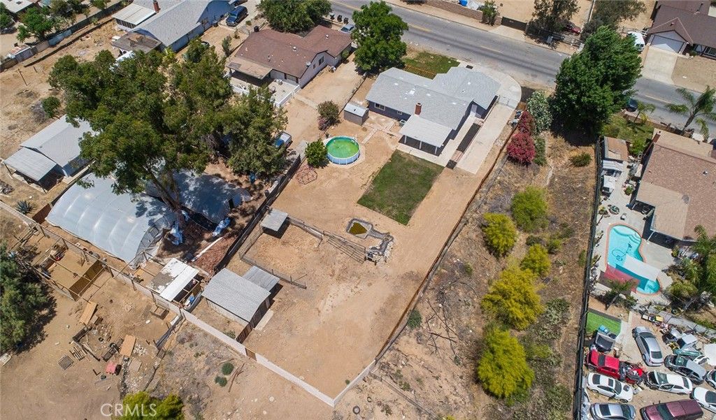listing image 130726392919140083146