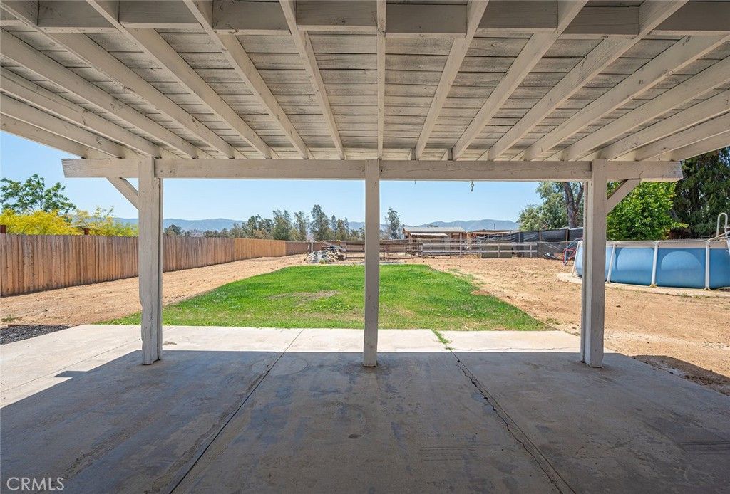 listing image 130728530169727390583