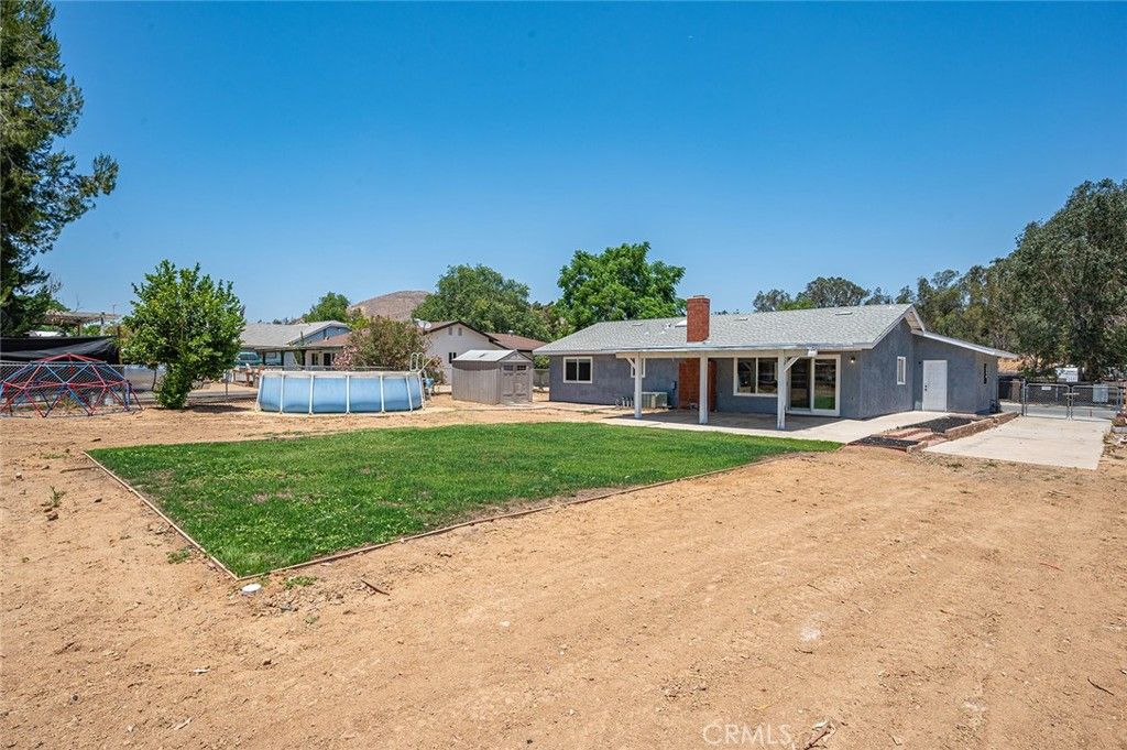 listing image 130729895842290345004