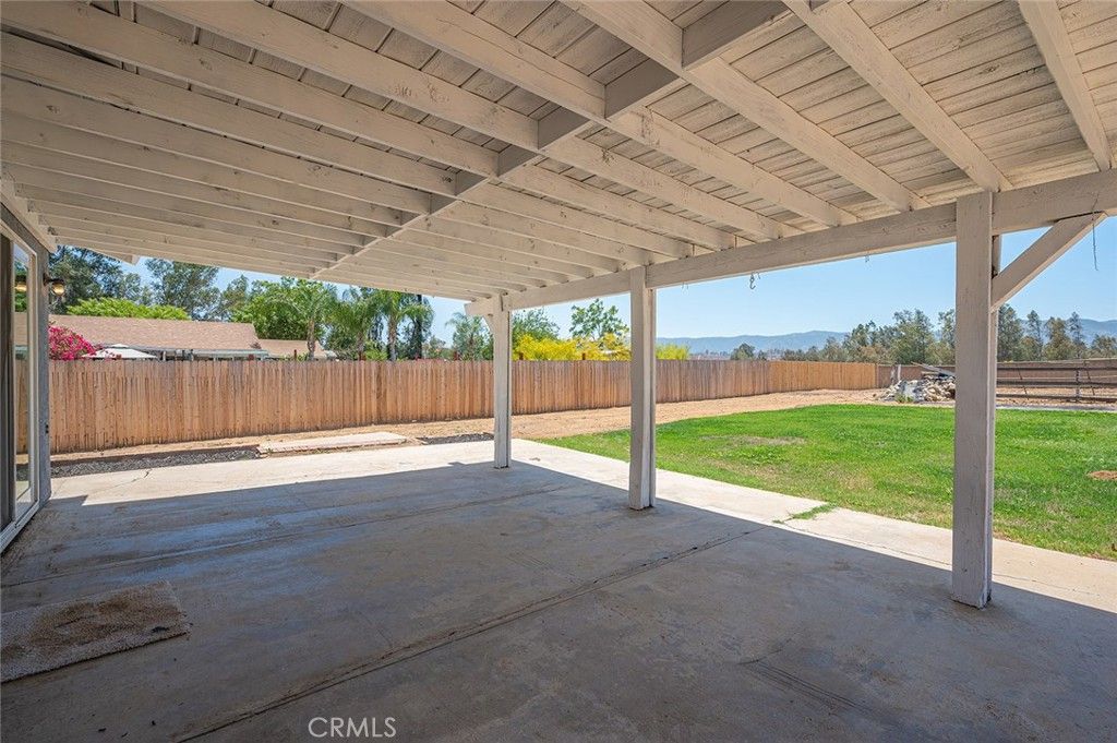 listing image 130720207398708422526