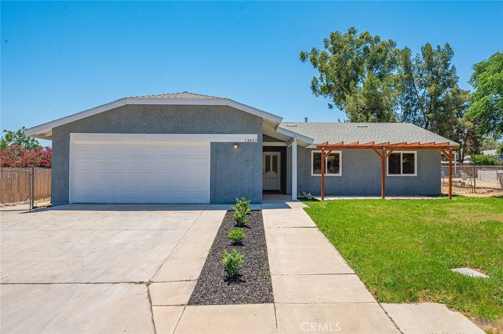 listing image 130724359637955707602