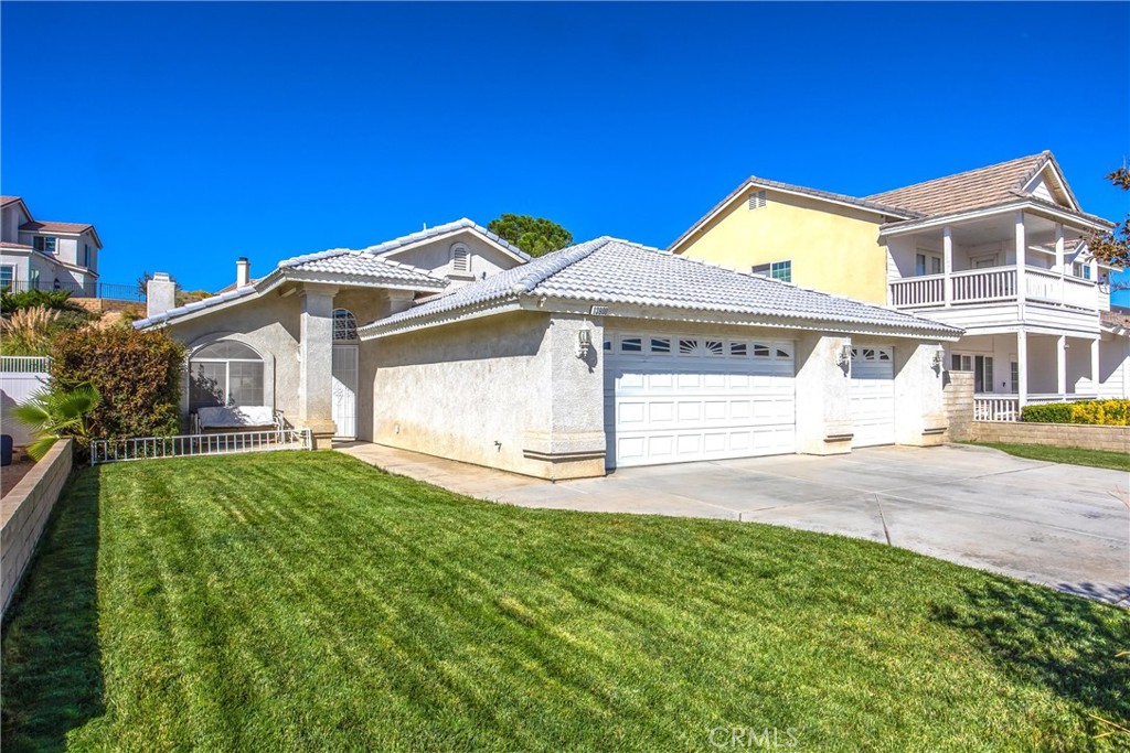 13900 Spring Valley Pkwy