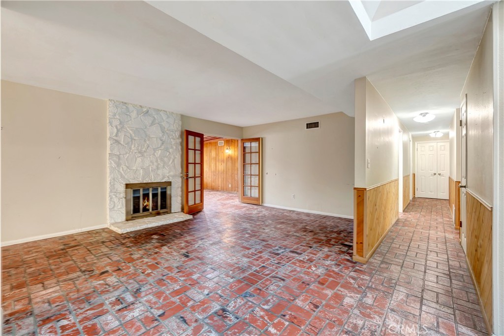1107 Norby Lane