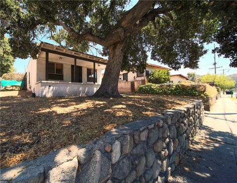 A home in Tujunga