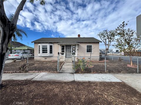 6121 Homewood Avenue Buena Park CA 90621