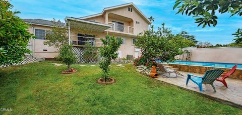 A home in La Crescenta