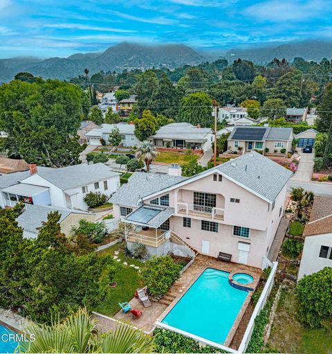 A home in La Crescenta