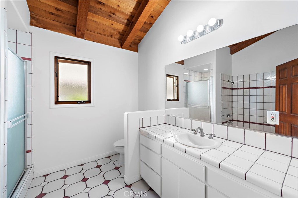 Top Of The World (TOW) - Residential Lease