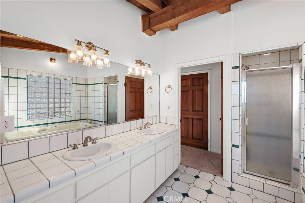 Top Of The World (TOW) - Residential Lease