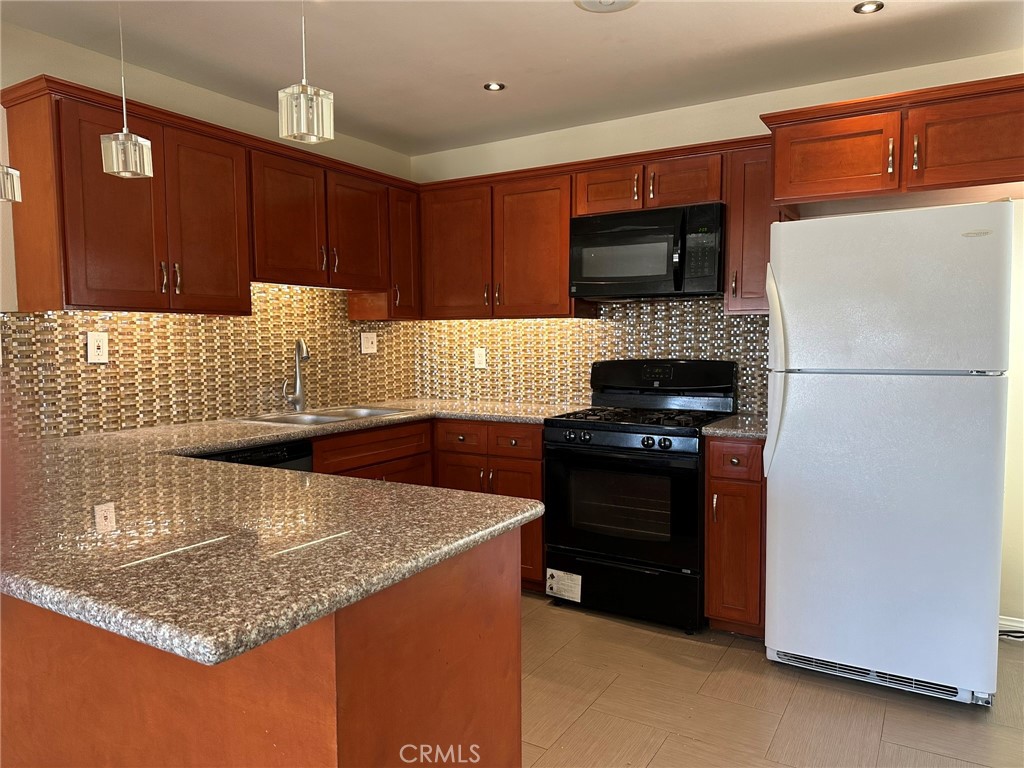 25514 Narbonne