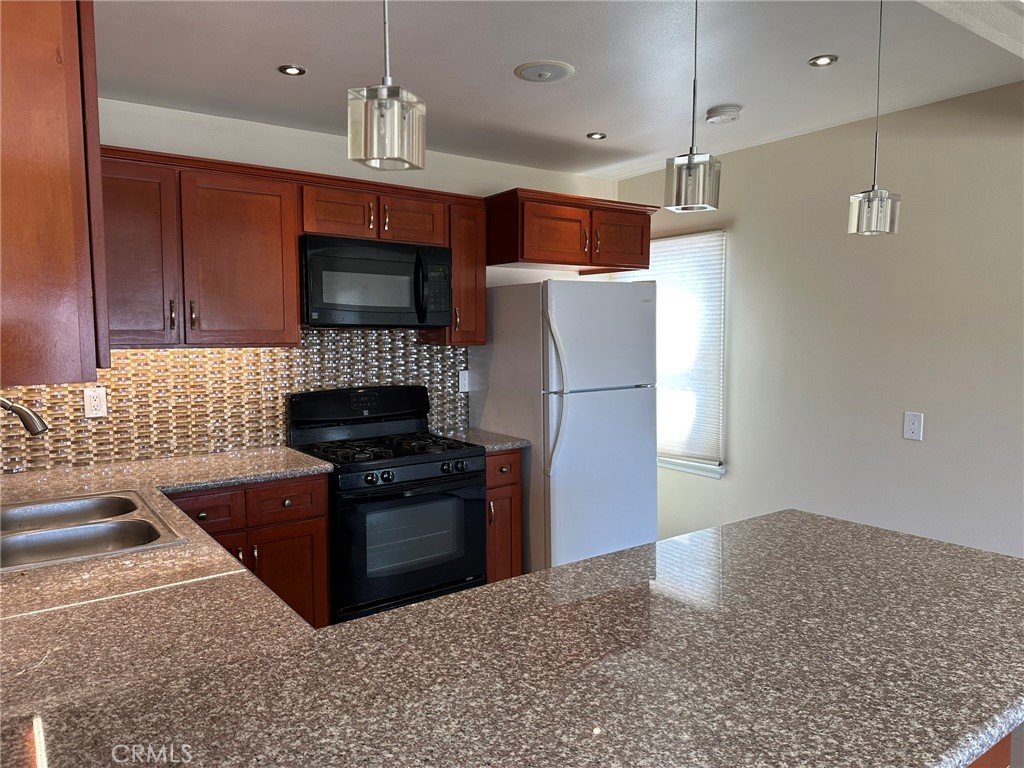 25514 Narbonne