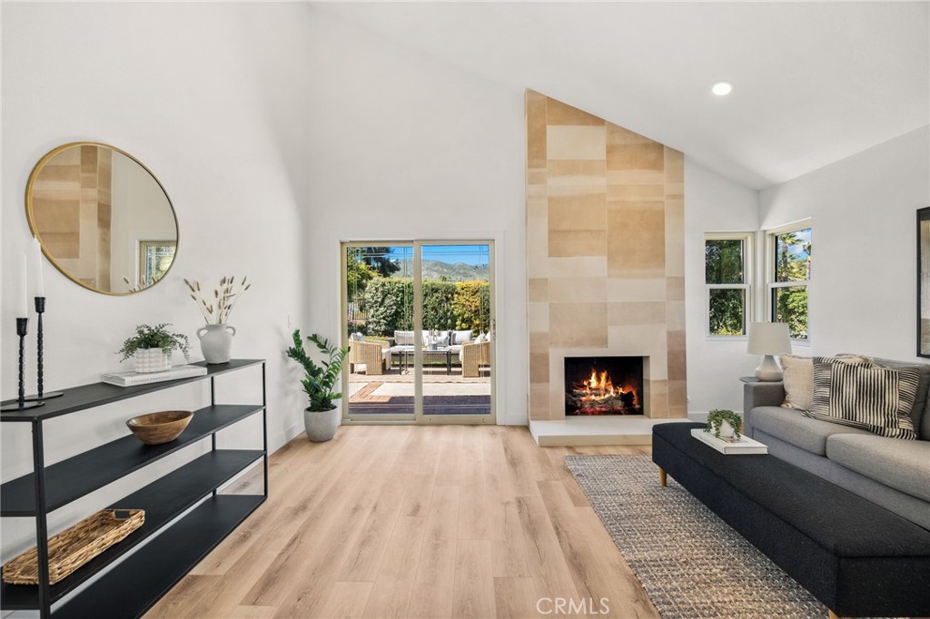 2931 Calle Heraldo