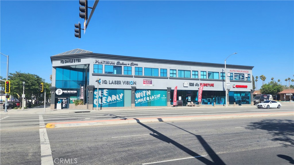 Second Floor Medical or Office space unit. Private offices with street access and in unit utility room. bathrooms are shared. NNN lease overnight security guard