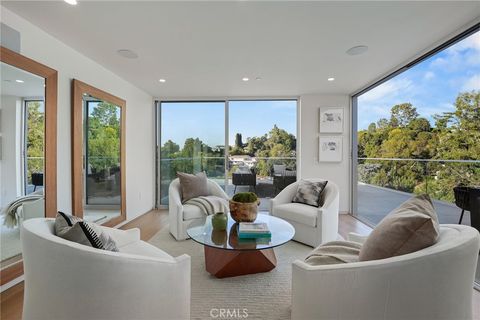 A home in Studio City