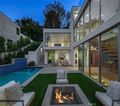 A home in Studio City