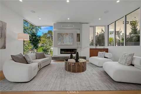 A home in Studio City