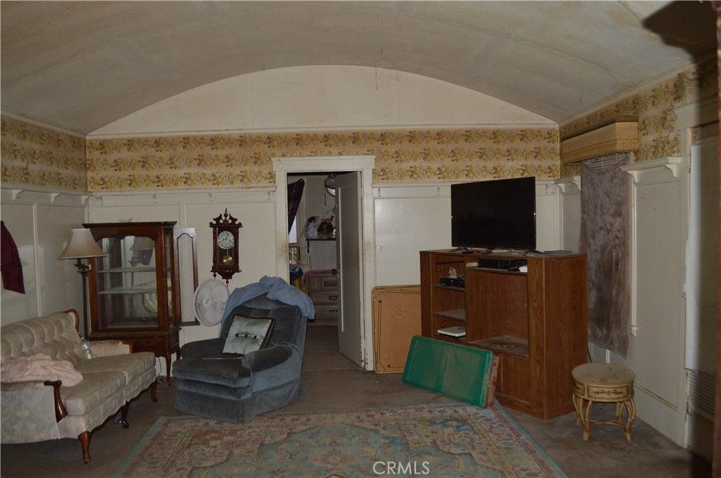 listing image 61
