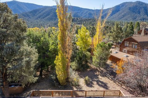 A home in Pine Mountain Club